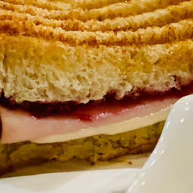 Croque Monsieur Sandwich.